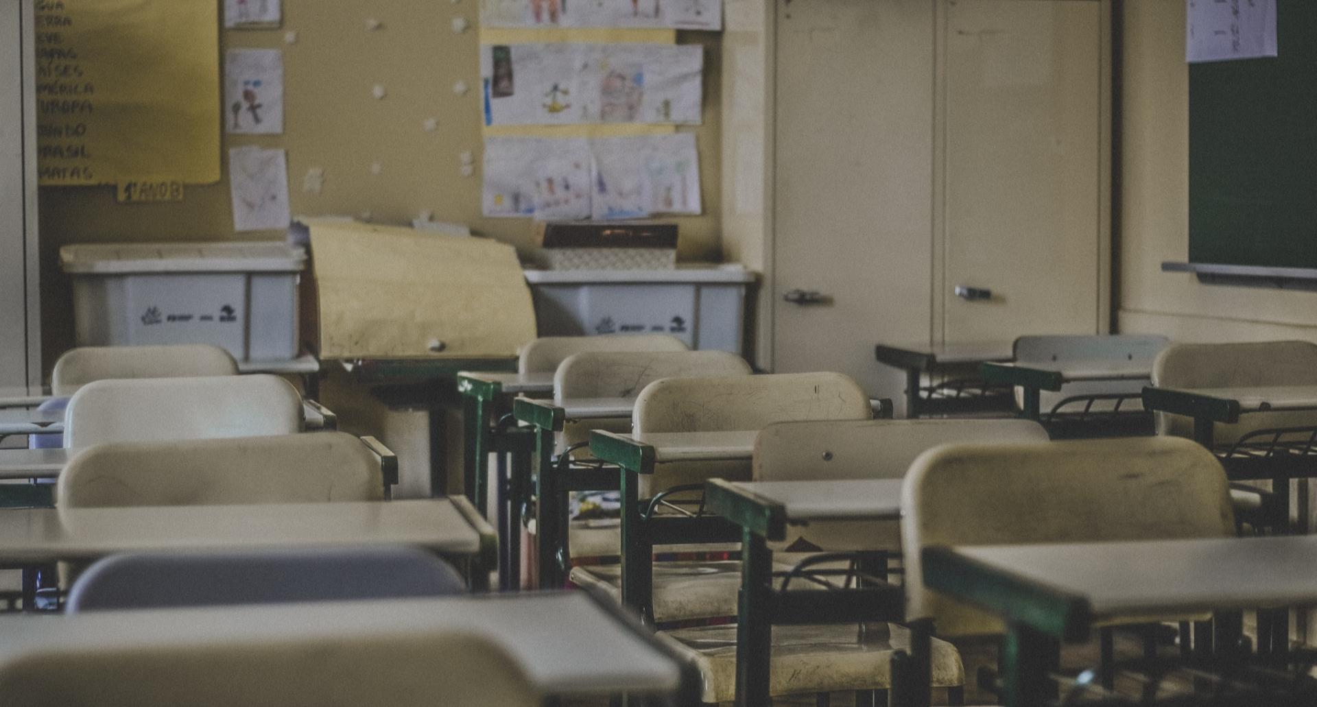 photography of school room